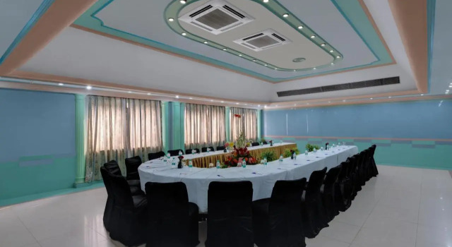 Hotel Amar, Забронировать Отель Taj Ganj Таджгандж