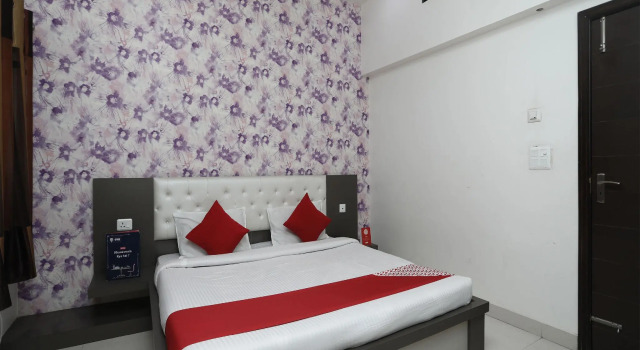 OYO Flagship 14584 Hotel Mangalam Inn