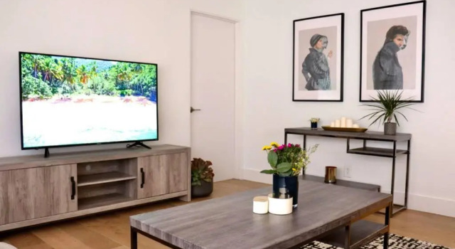 Heart Of West Hollywood Modern Suite 2 Bedroom 2 Bath, Забронировать Отель Отели Уэст-Голливуда с парковкой, Парковка