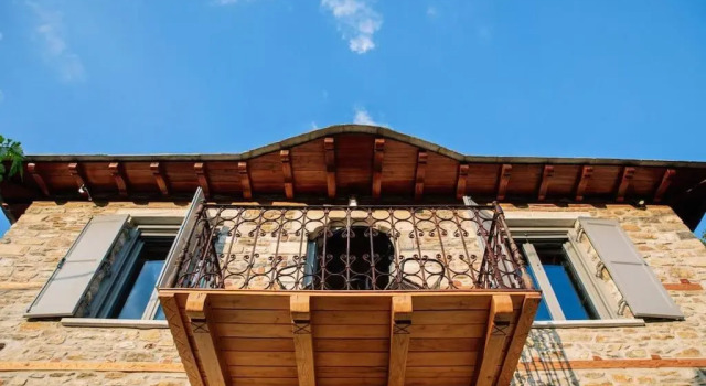 Archontiko Epirus 2, Rezerwuj Apartament Hotele w Pelion z parkingiem, Parking
