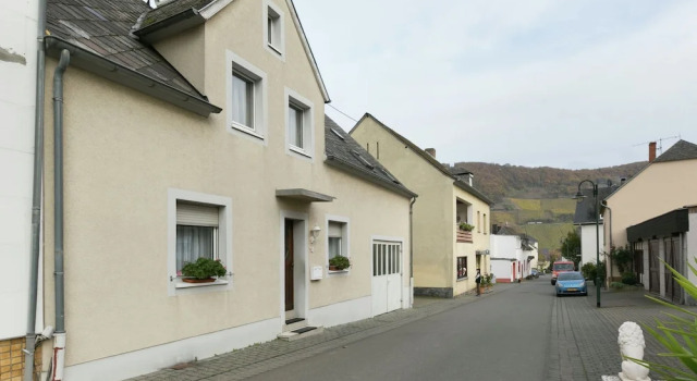 Haus Bärbel, Book Hotel Geisfeld 
