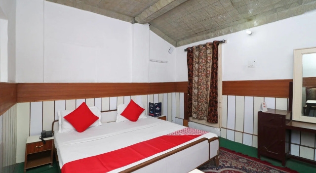 OYO 3828 Hotel Ashok, Rezervovat Hotel Nainital Uttarakhand