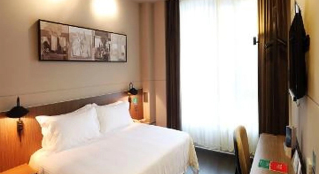 Двухместный номер Business Jinjiang Inn Select Suzhou Industrial Zone Jundi Manhattan Plaza