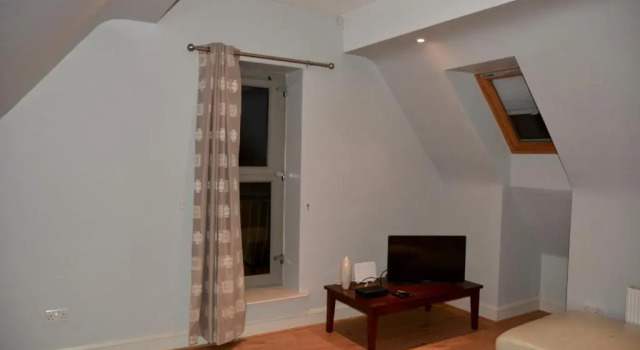 Апартаменты Apartment 3, Oakleigh House, Donnybrook Hill, Douglas Cork