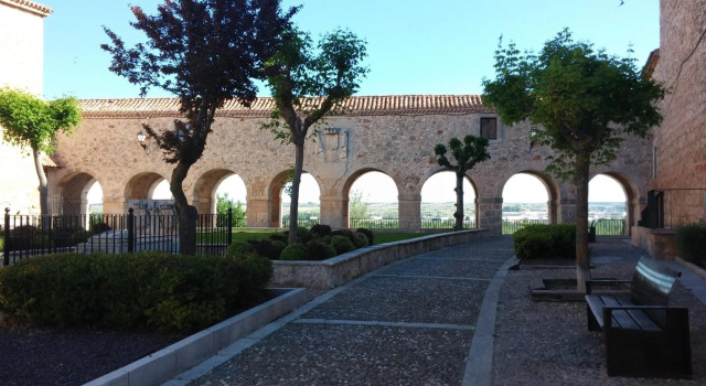 Atico Eufrasio, Забронировать Отель Лерма Burgos Province, рядом с Пассаж герцога де Лерма