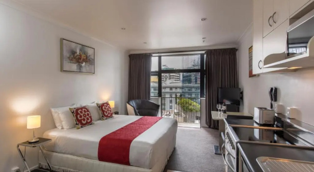 Студия Quest On The Terrace Serviced Apartments