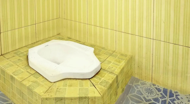 Номер Standard OYO Life  92936 Kost Teteh Erni Karawang