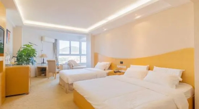 Семейный номер Standard с видом на море Yijingxuan Hotel