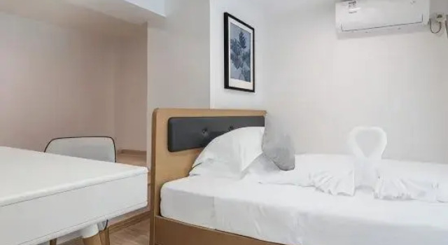 Люкс Guangzhou Jinyezi Private Hot Spring Resort Villa Apartment
