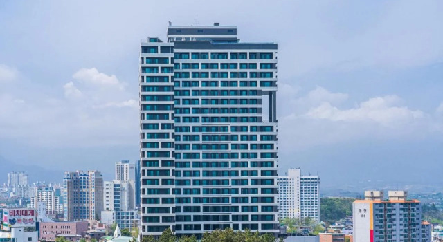 Sokcho I Park Suite Hotel and Resort