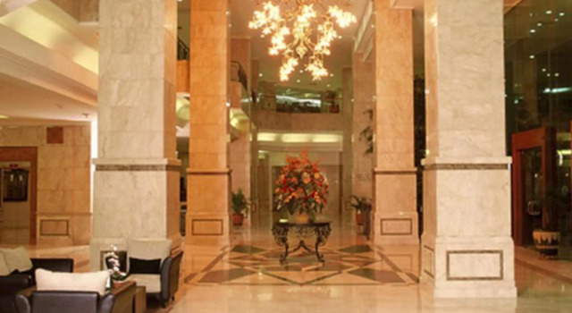 Grand Cempaka Business Hotel, Prenota Hotel Cempaka Putih Giacarta