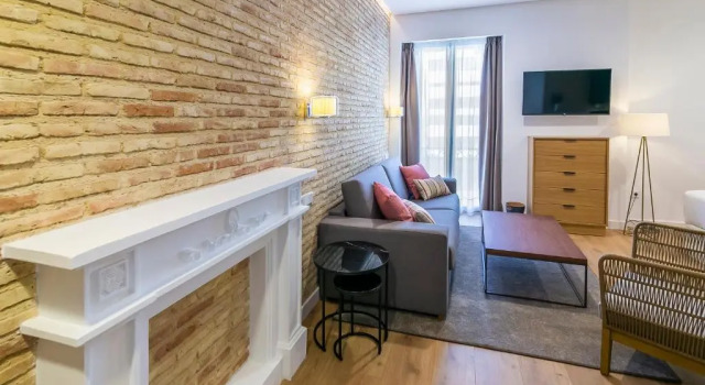 Студия Standard Aquitania Home Suites
