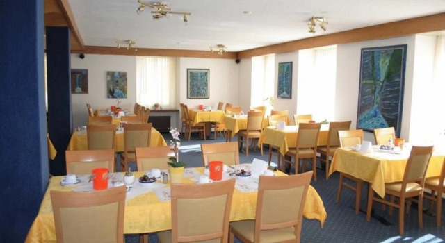 Viamala Hotel, จอง โรงแรม Thusis Viamala