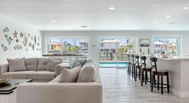 Good Vibes and Tan Lines! Private Beach with Heated Pool - Villa Good Times, Fort Myers Beach, Rezervovat Vila Fort Myers Beach Fort Myers Area