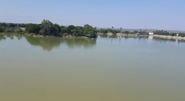 Hotel Shiv lake