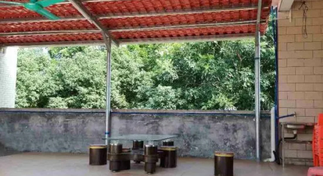 Guihong Hotel, Boek Hotel Hotels in Guangdong met parkeren, Parkeren