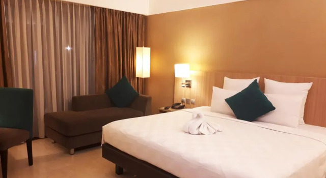 Superior huone Novotel Surabaya Hotel & Suites