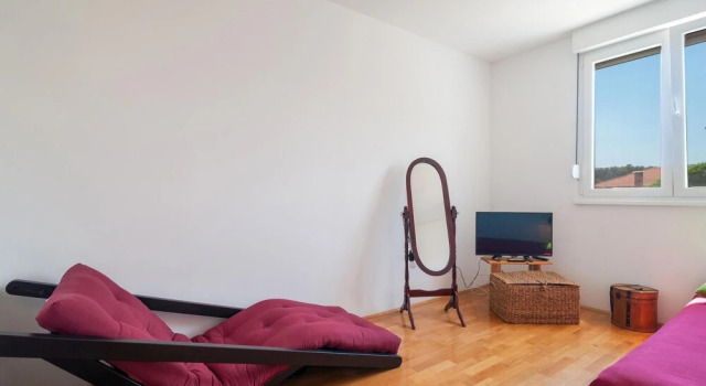 Amazing Apartment in Stari Grad With Wifi and 1 Bedrooms