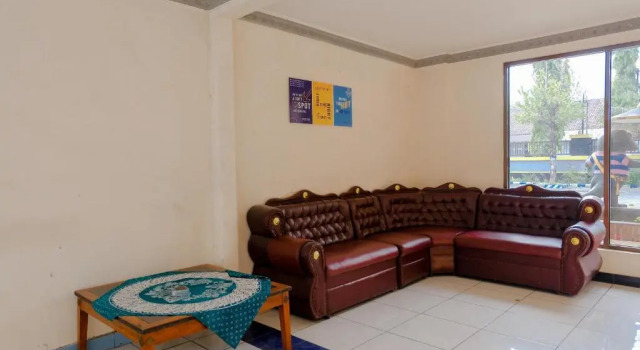 Hotel O Dewi