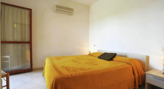 Cozy Bungalow With a Nice Private Terrace in South Tuscany, Book Vacation Home Hotels in Scarlino with a Pool, Swimming Pool