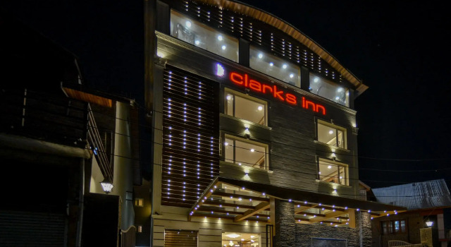 Clarks Inn Srinagar