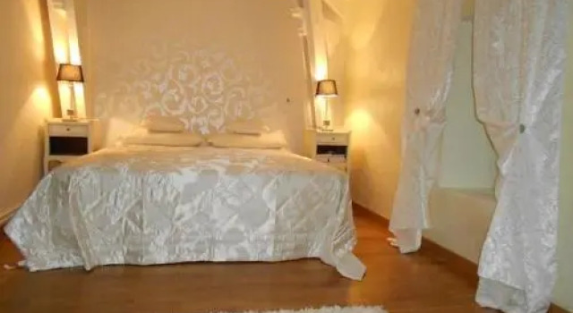 Domaine de Puycarpin, Rezerwuj Hotel Belves-de-Castillon Gironde