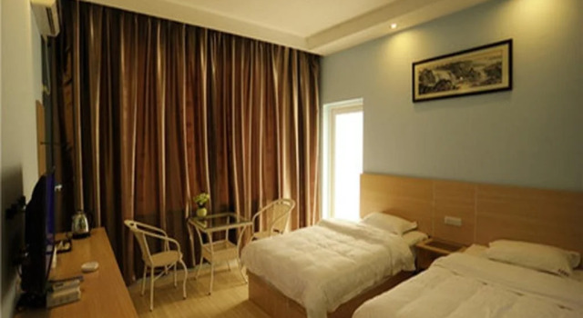 Longsheng DTW Hot Spring Folk Culture Resort, Забронировать Курортный отель Отели Гуйлинь 3 звезды, 3*