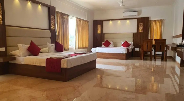 Семейный номер Standard рядом с пляжем Thai Beach Resort