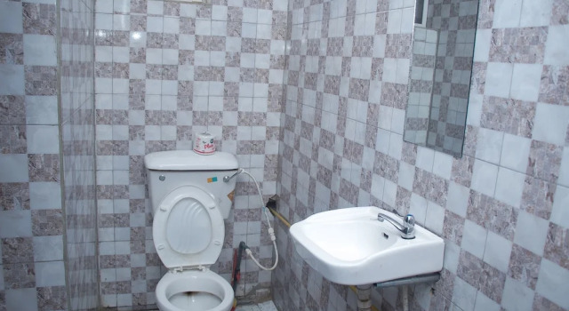 Номер Standard Ikeja Transit Hotel