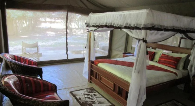 Enchoro Wildlife Camp, Réserver Hôtel Keekorok 