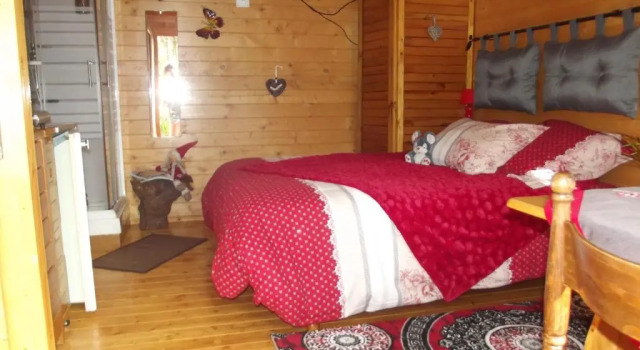 Au Cabanon Chez Nath - chbre d'hôtes - gîte