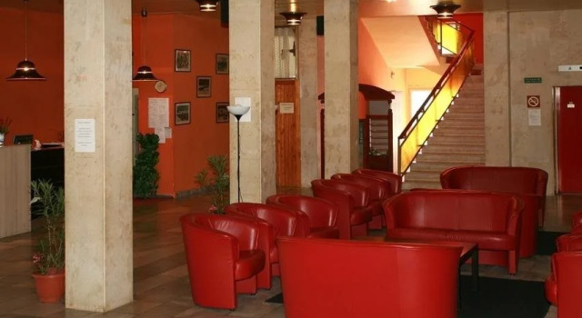 Silver Beach Retro Hotel