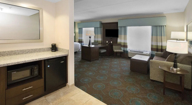 Люкс Hampton Inn Pittsburgh-Bridgeville