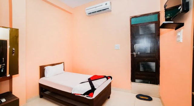 Spot On 46331 Hotel Kushas