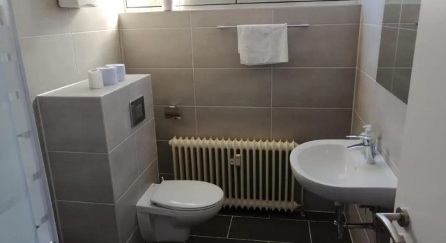 Wohnung in Troisdorf T02, Забронировать Отель Тросдорф Северный Рейн-Вестфалия, рядом с Stadthalle Troisdorf