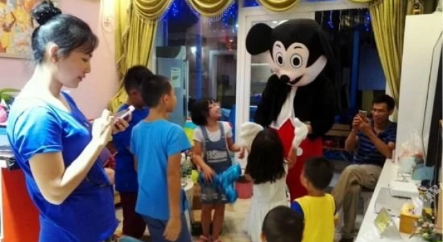 Cartoon house