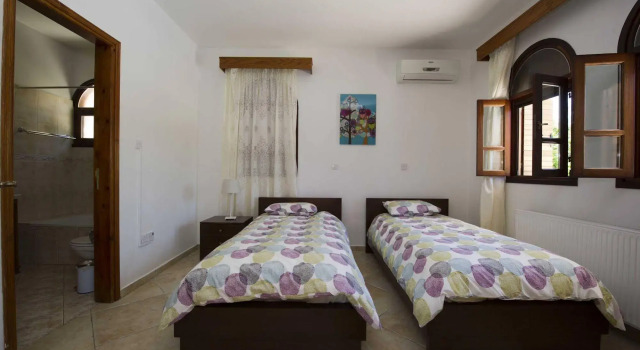 Constantinos Villa