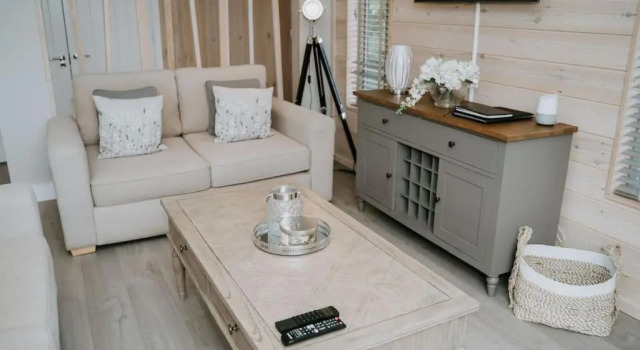 Casa Di Lusso Luxury lodge, Забронировать Отель Вудхолл Спа Линкольншир, рядом с Национальный центр гольфа