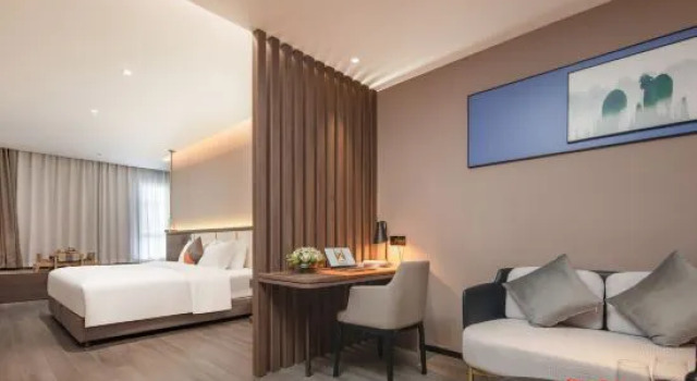 Люкс world Hotel