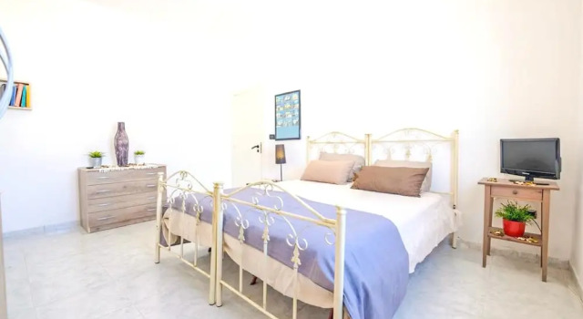 Apartment with 2 Bedrooms in Santa Maria di Leuca, with Balcony And Wifi - 200 M From the Beach, Prenota Appartamento Leuca Salento