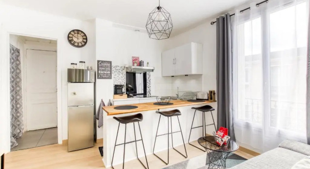 Grand Line - Parking- Métro 5 - Easy Check-in - Netflix - Disney Plus, Réserver Hôtel Pantin Seine-Saint-Denis