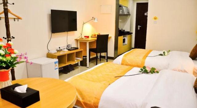 Двухместный номер Deluxe Iway Aparment Hotel Pazhou Branch