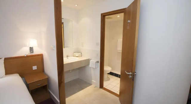 Двухместный номер Ramada Cambridge