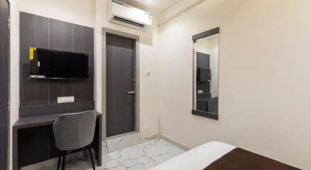 Номер Deluxe Hotel Artilla Borivali