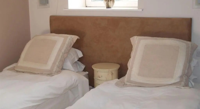 The Lodge at Birkby Hall, Book Hotel Brighouse West Yorkshire
