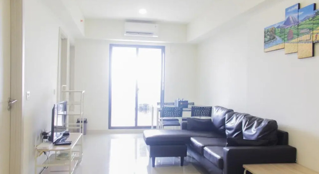Fully Furnished 2Br at Meikarta Apartment with Working Room