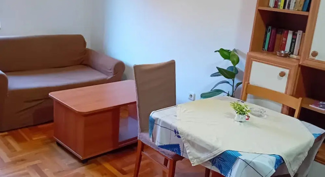 Студия Apartment Petrova