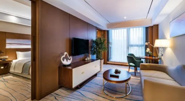 Люкс Deluxe Novotel Qingdao New Hope