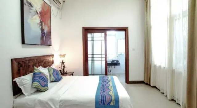 Люкс Comfort с 3 комнатами Beihai Sufubi Gallery Hotel