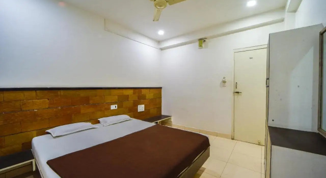 Shri Dwarka lodging